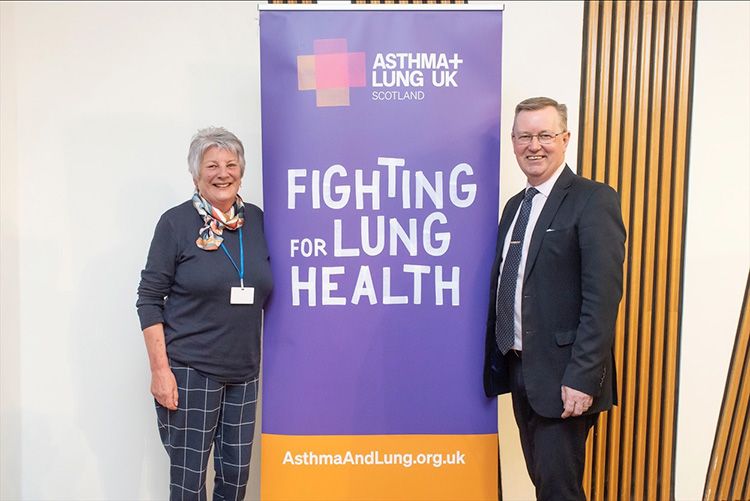 Alexander Stewart MSP and Linda McLeod BEM, campaigning with Asthma + Lung UK